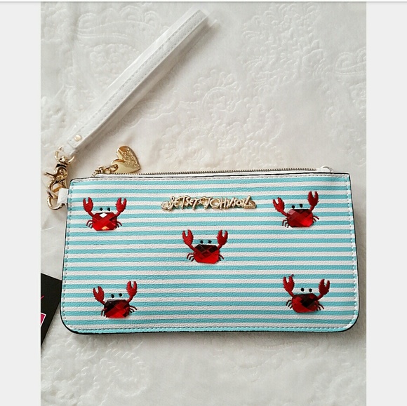 Betsey Johnson Handbags - Betsey Johnson "Don't be shellfish" wristlet